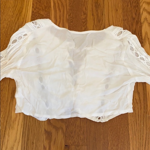 LF crop top - Picture 3 of 5